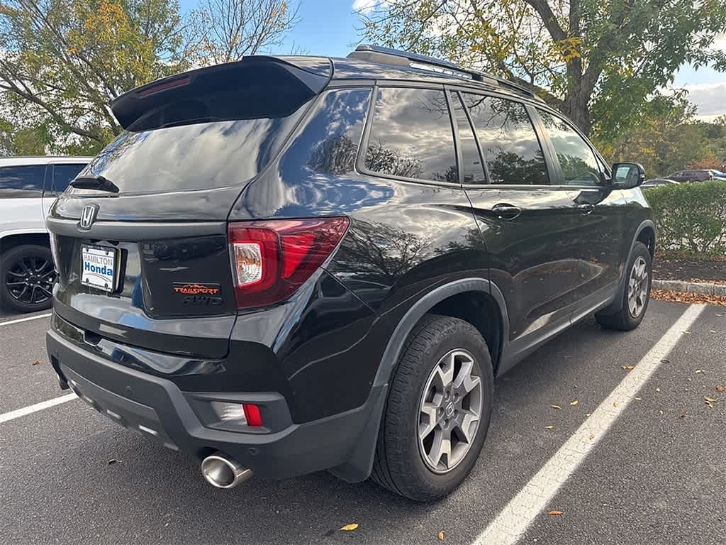 Thumbnail: 2022 Honda Passport - 4