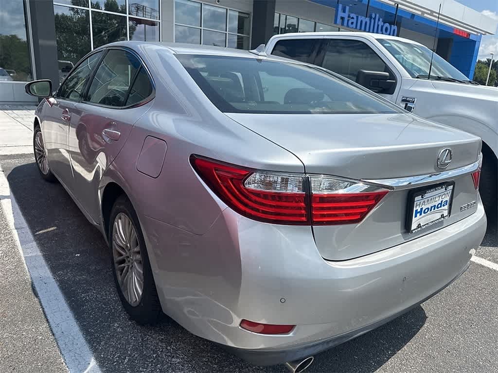 Thumbnail: 2013 Lexus ES - 6