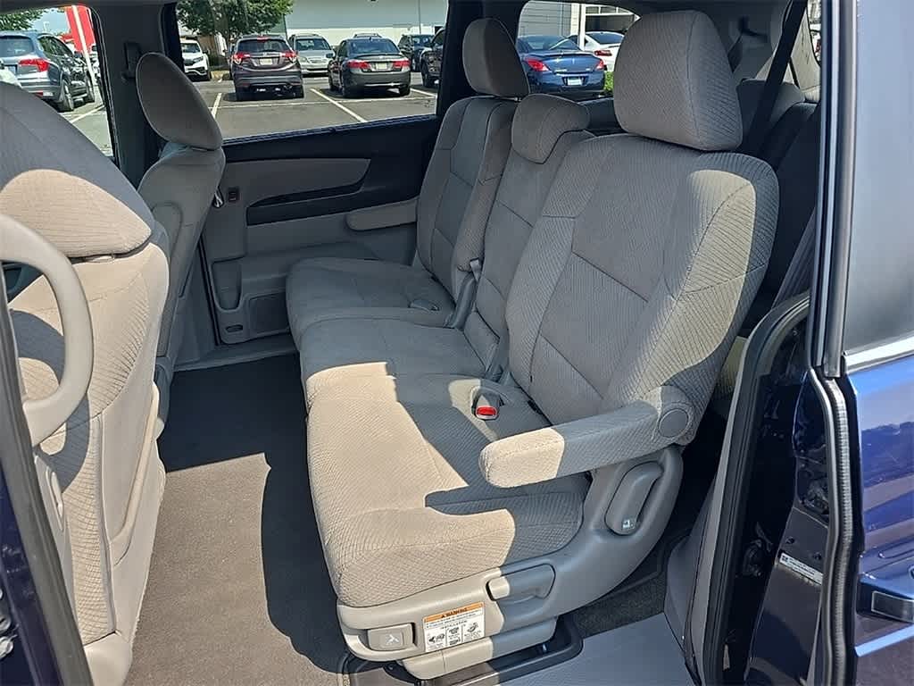 Thumbnail: 2017 Honda Odyssey - 8
