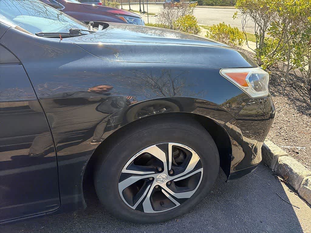 Thumbnail: 2016 Honda Accord - 10