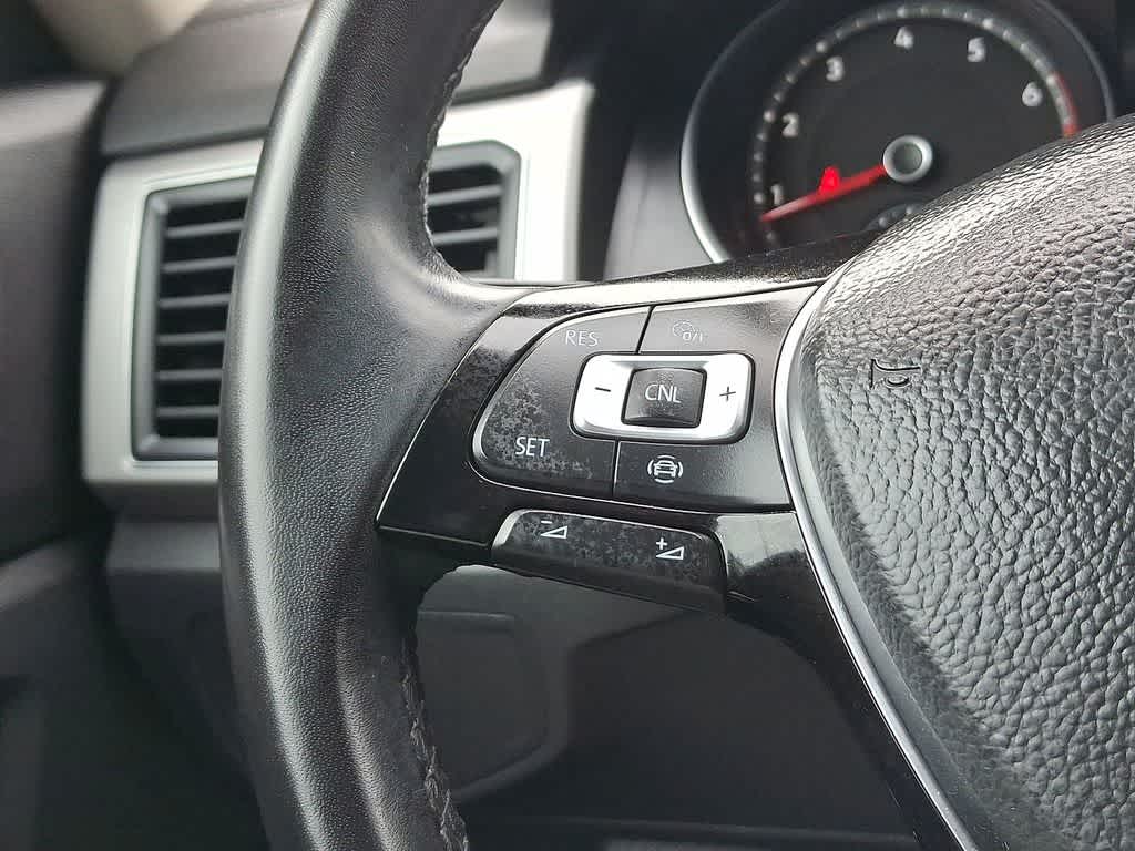 Thumbnail: 2019 Volkswagen Atlas - 17