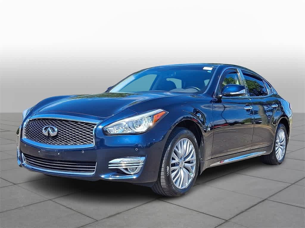 2015 INFINITI Q70  -
                  Hamilton, NJ