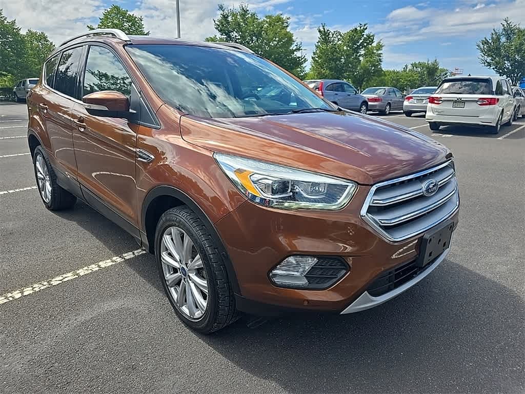 Thumbnail: 2017 Ford Escape - 3