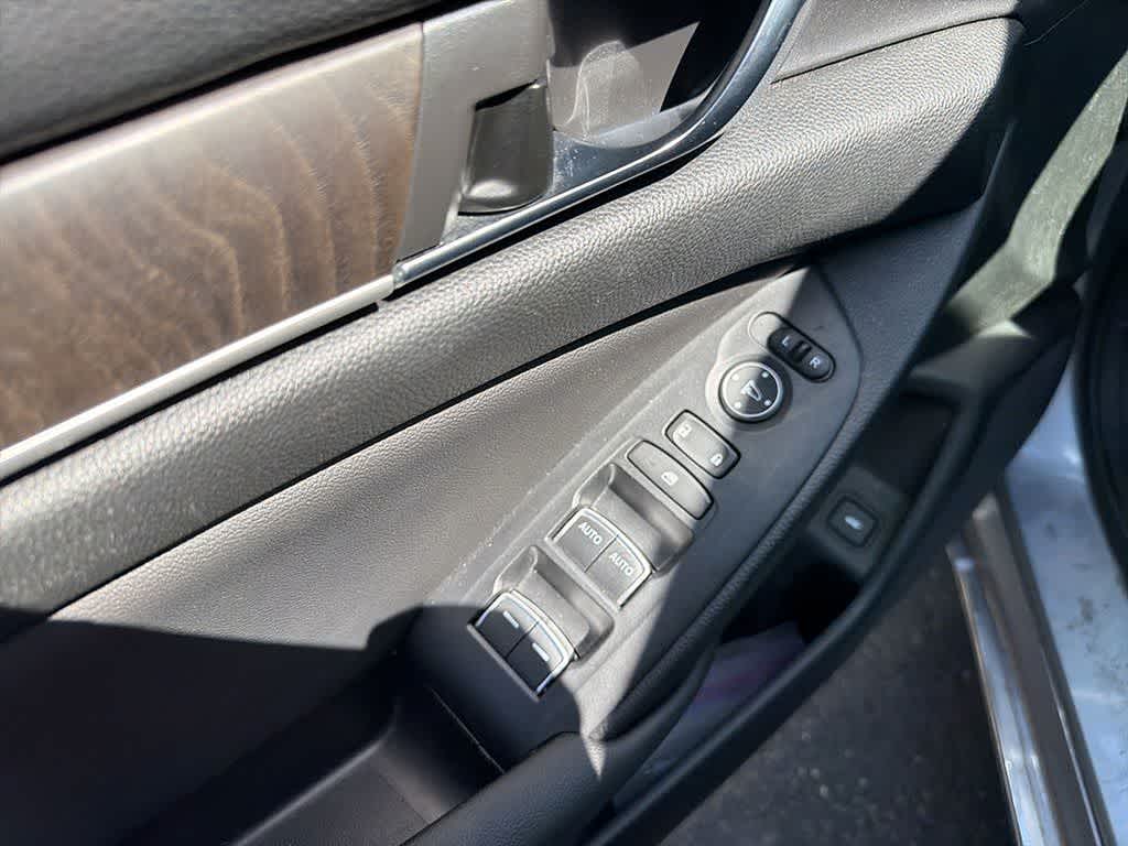 Thumbnail: 2020 Honda Accord - 16