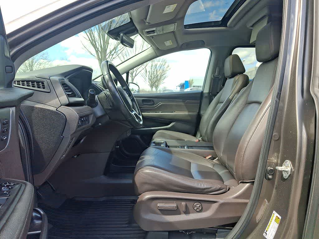 Thumbnail: 2018 Honda Odyssey - 11