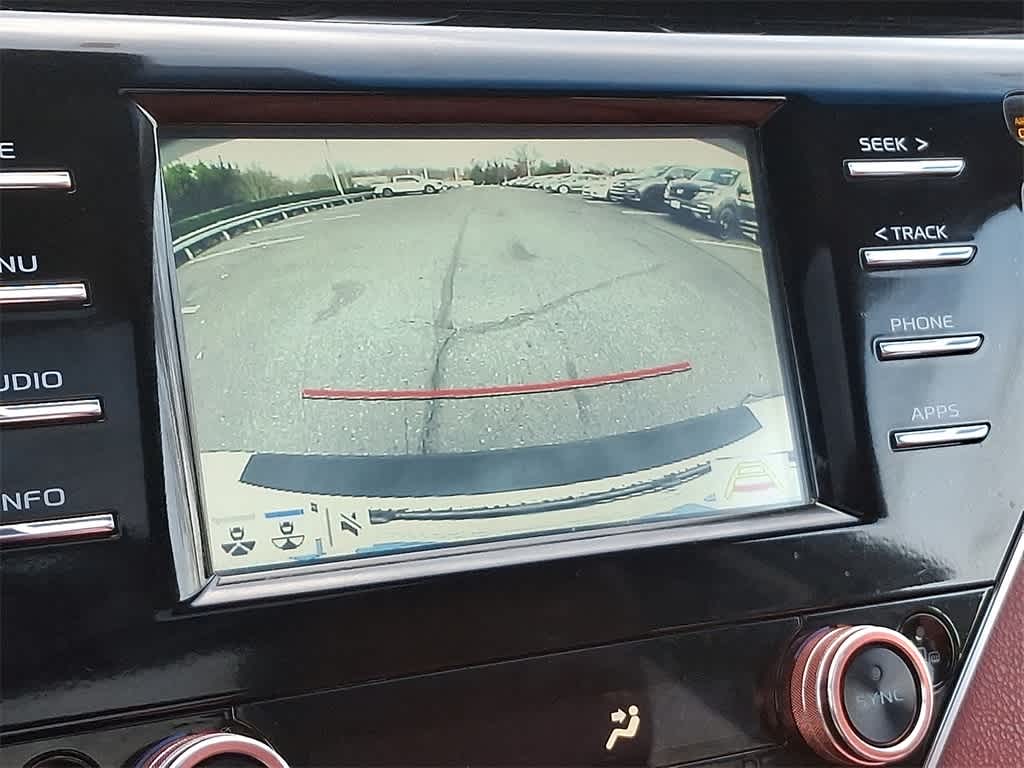 Thumbnail: 2018 Toyota Camry - 7