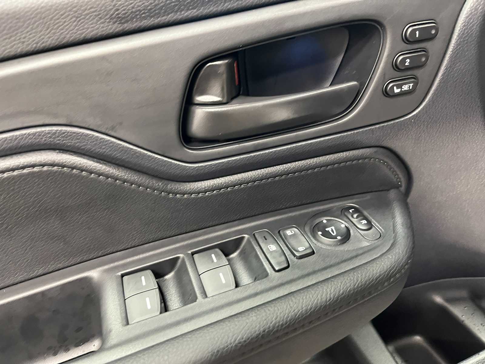 Thumbnail: 2026 Honda Odyssey - 12