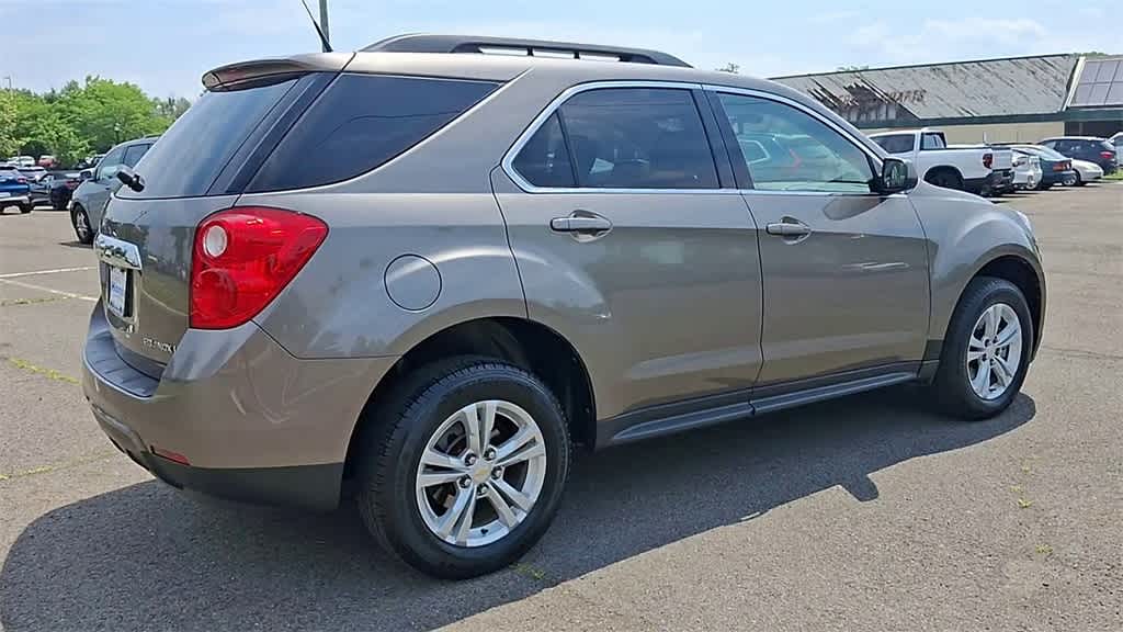 Thumbnail: 2010 Chevrolet Equinox - 8