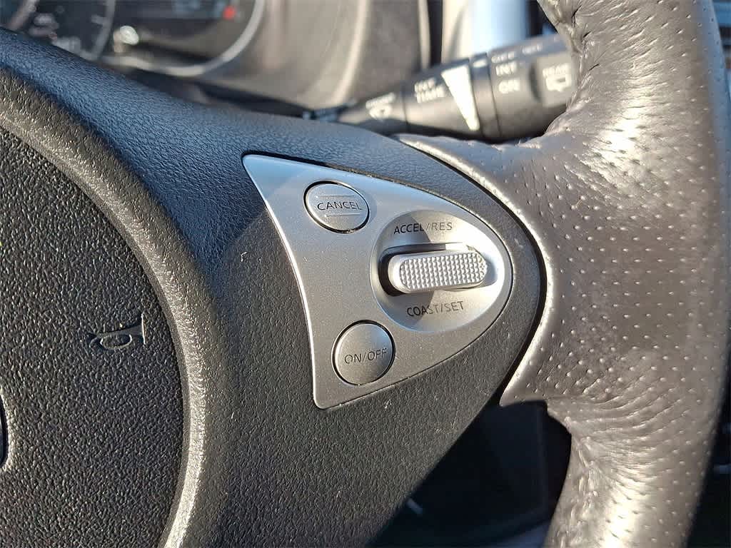 Thumbnail: 2015 Nissan Versa Note - 18