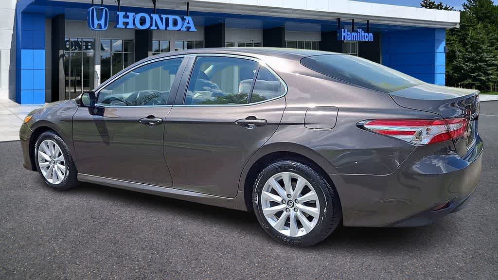 Thumbnail: 2018 Toyota Camry - 6
