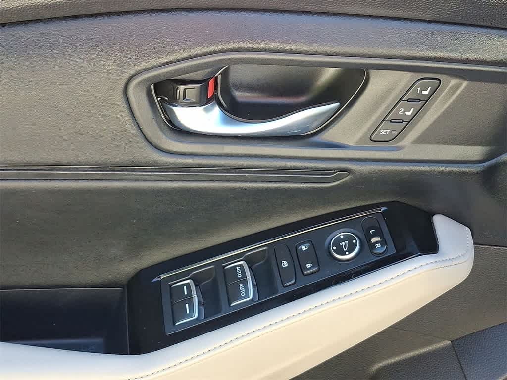 Thumbnail: 2023 Honda Accord - 2