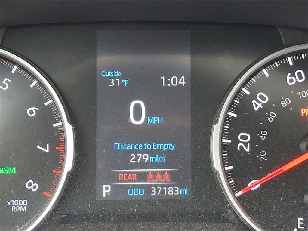 Thumbnail: 2022 Toyota RAV4 - 11