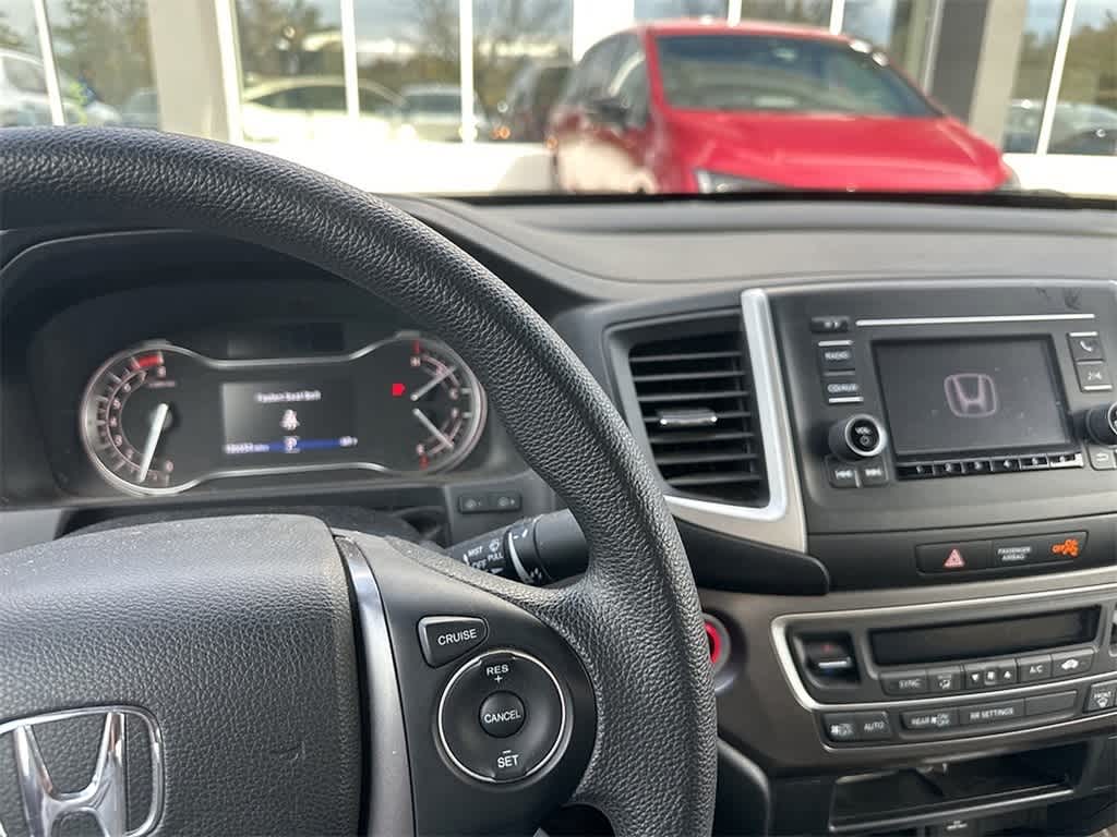 Thumbnail: 2017 Honda Ridgeline - 10