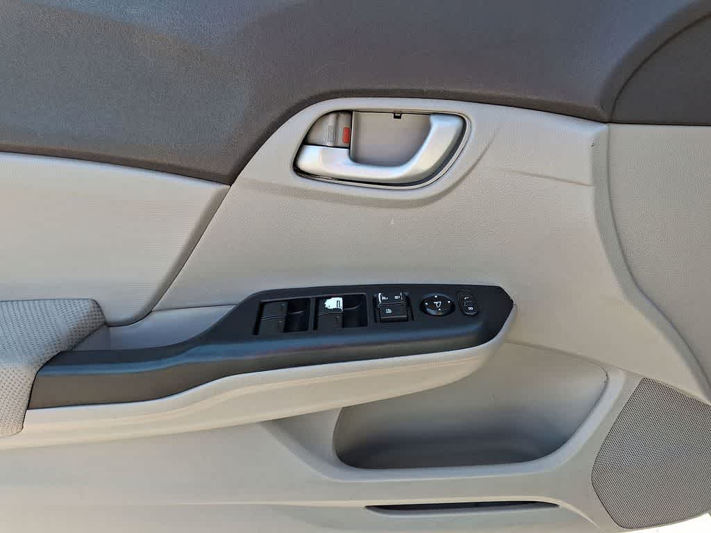 Thumbnail: 2012 Honda Civic - 10