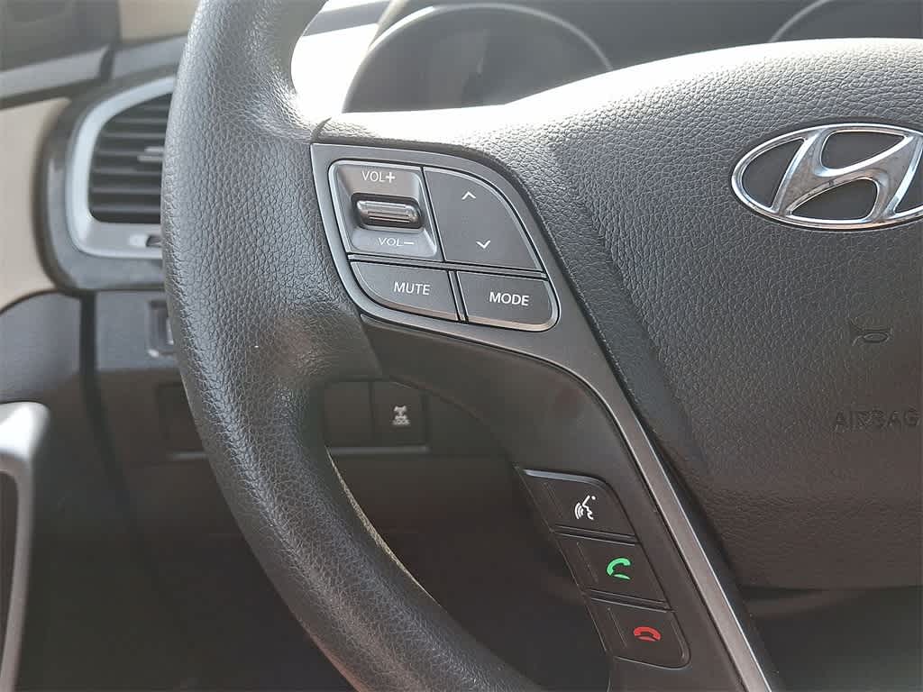 Thumbnail: 2017 Hyundai Santa Fe - 16