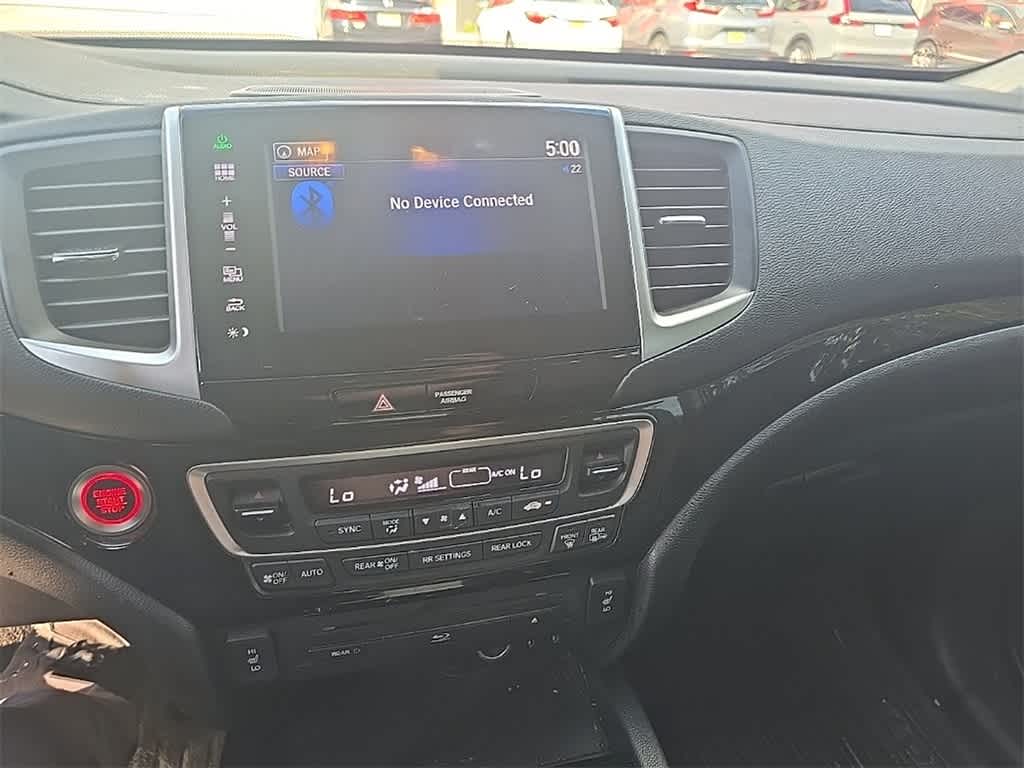 Thumbnail: 2016 Honda Pilot - 11