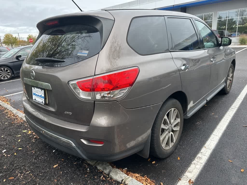 Thumbnail: 2014 Nissan Pathfinder - 4