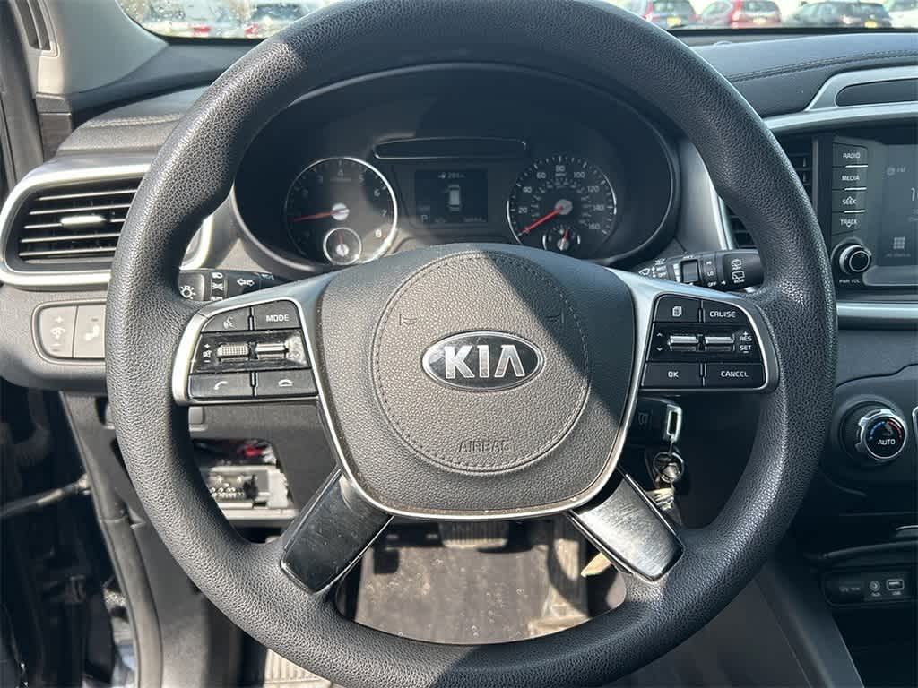 Thumbnail: 2019 Kia Sorento - 15