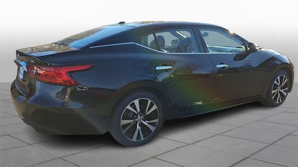 Thumbnail: 2017 Nissan Maxima - 8