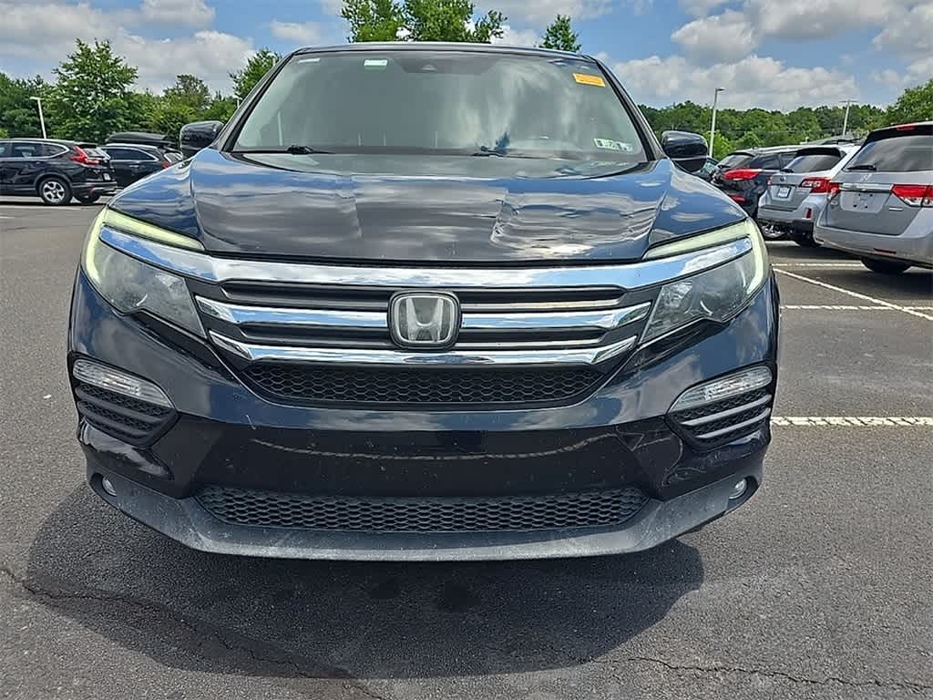 Thumbnail: 2018 Honda Pilot - 2