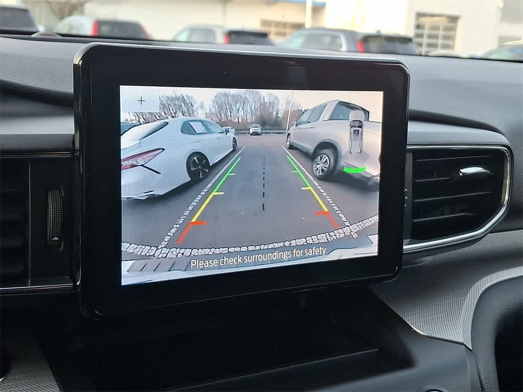 Thumbnail: 2020 Ford Explorer - 15