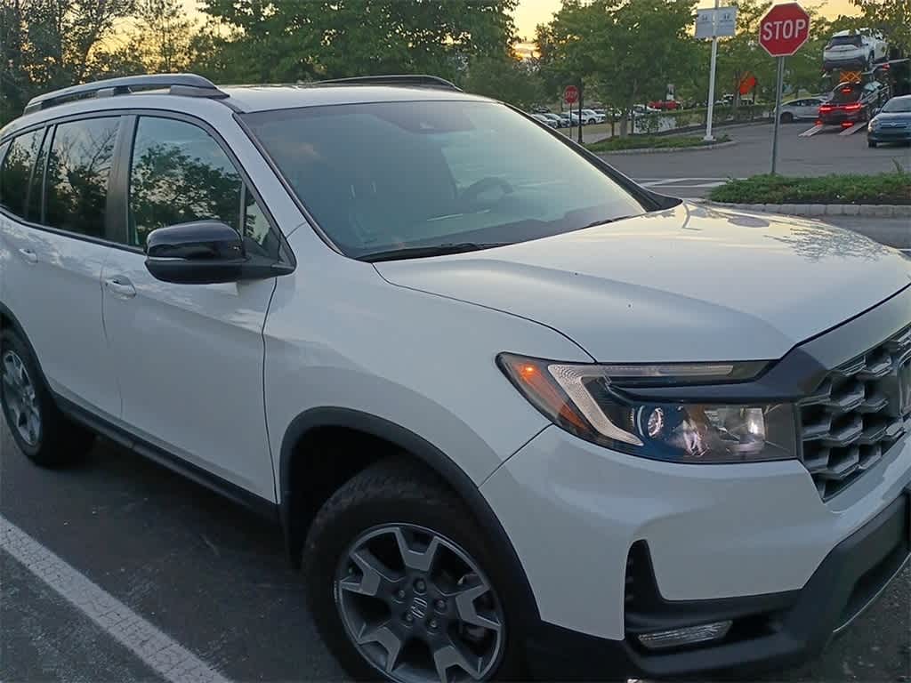 Thumbnail: 2022 Honda Passport - 3
