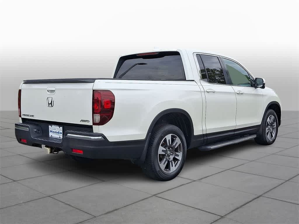 Thumbnail: 2017 Honda Ridgeline - 24