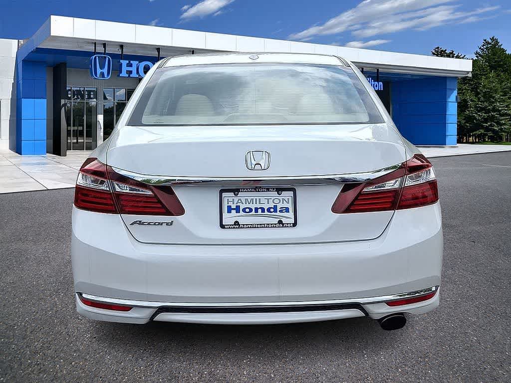Thumbnail: 2016 Honda Accord - 22