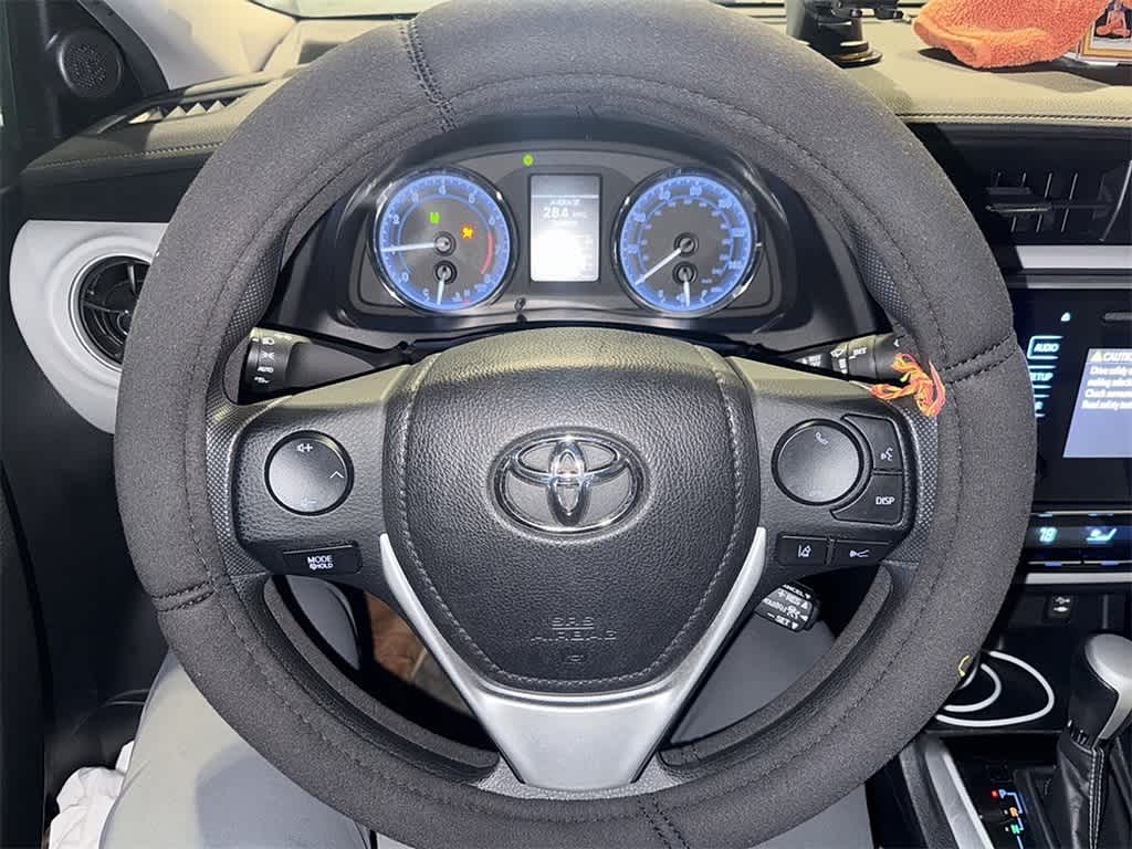 Thumbnail: 2017 Toyota Corolla - 9