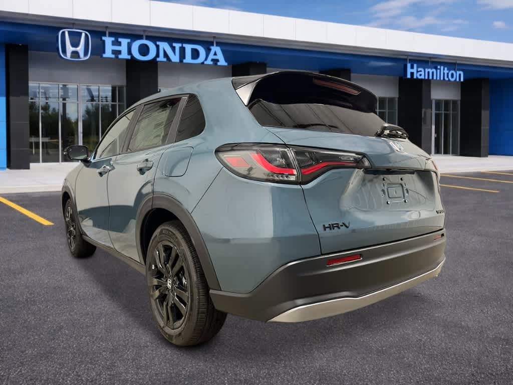 Thumbnail: 2027 Honda HR-V - 3
