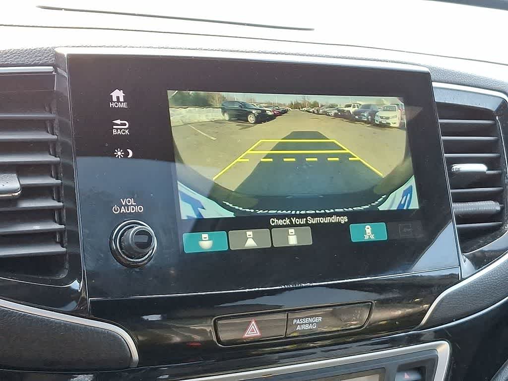 Thumbnail: 2020 Honda Passport - 15