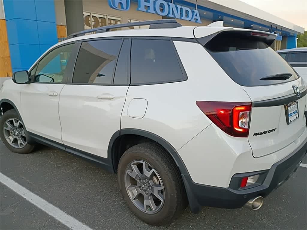 Thumbnail: 2022 Honda Passport - 6