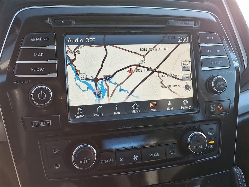 Thumbnail: 2017 Nissan Maxima - 14