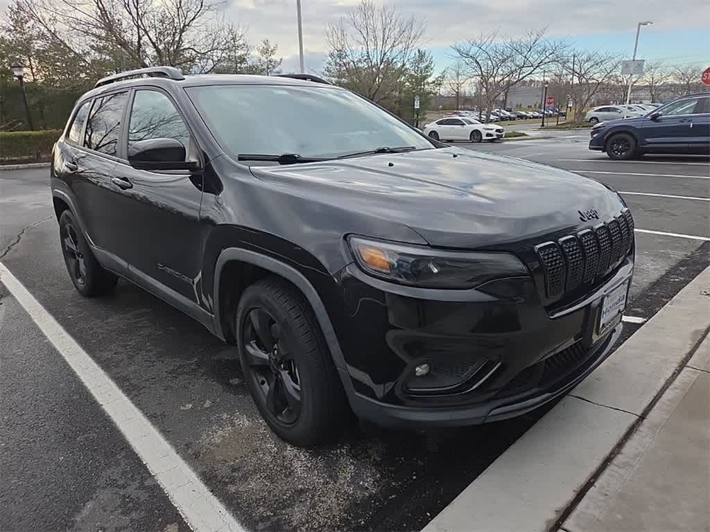 Thumbnail: 2019 Jeep Cherokee - 3