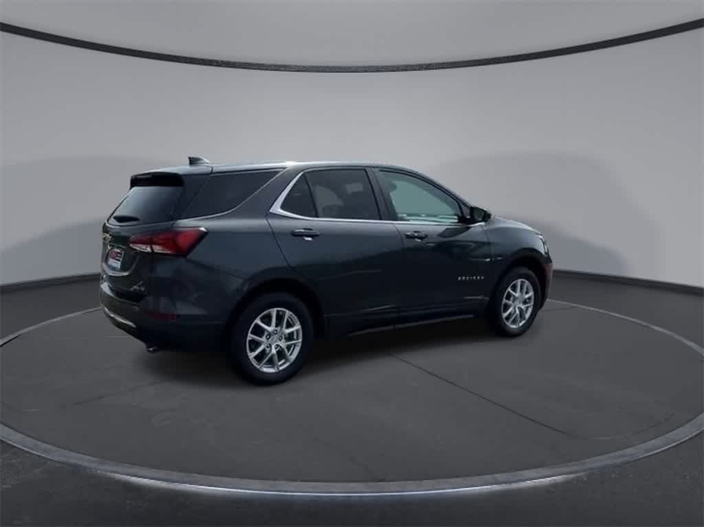 2023 Chevrolet Equinox LT 8