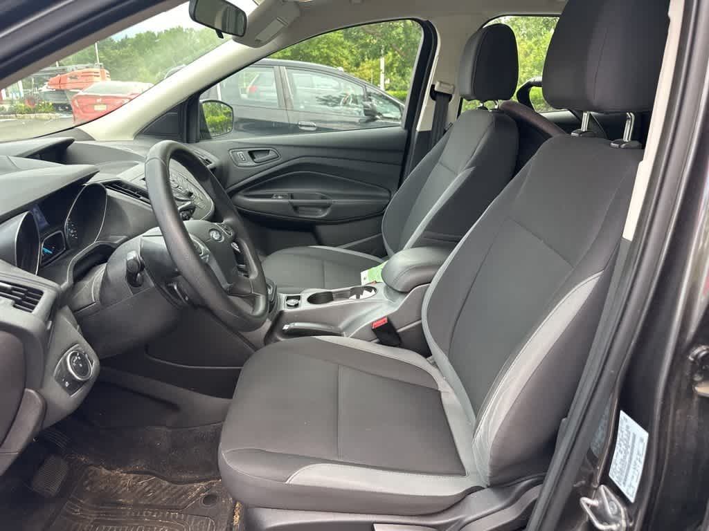 2015 Ford Escape S 7