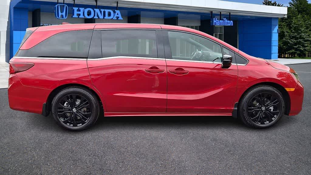 Thumbnail: 2026 Honda Odyssey - 9