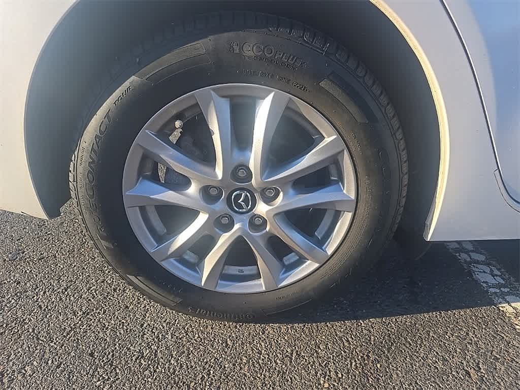 Thumbnail: 2016 Mazda Mazda3 - 10