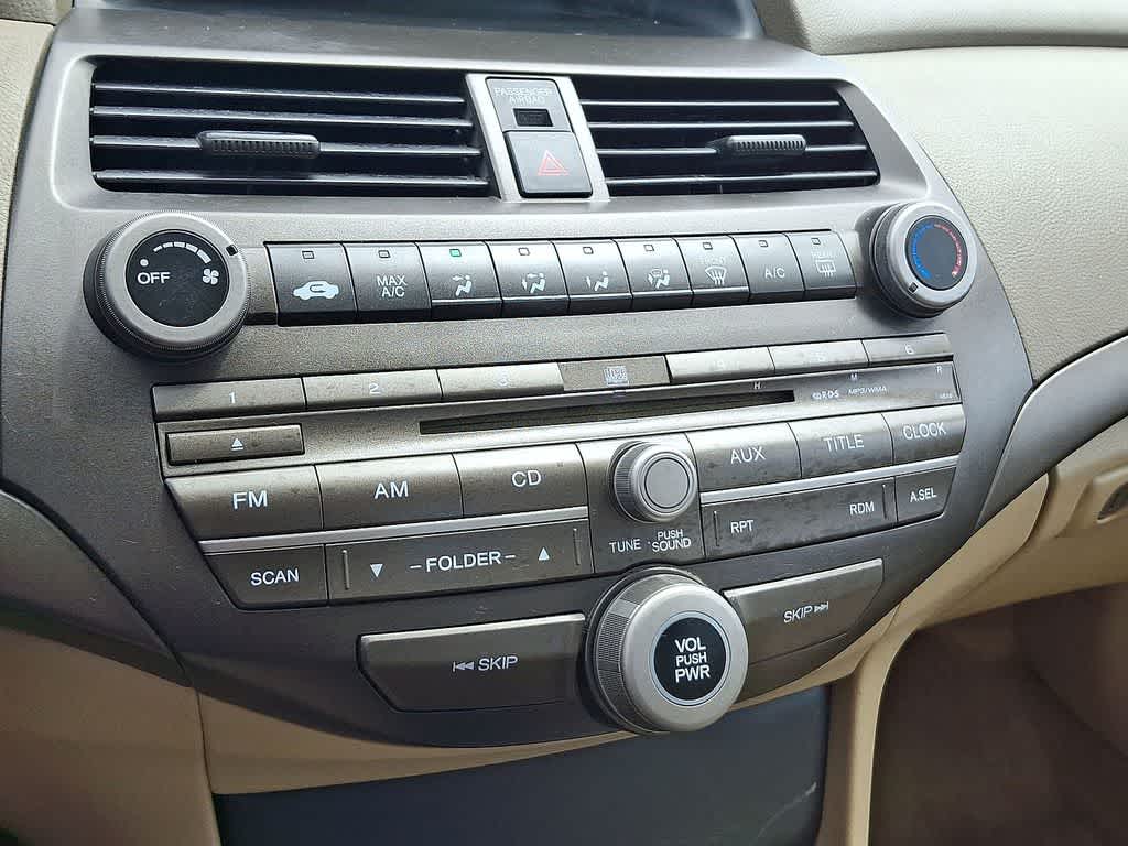 Thumbnail: 2010 Honda Accord - 19