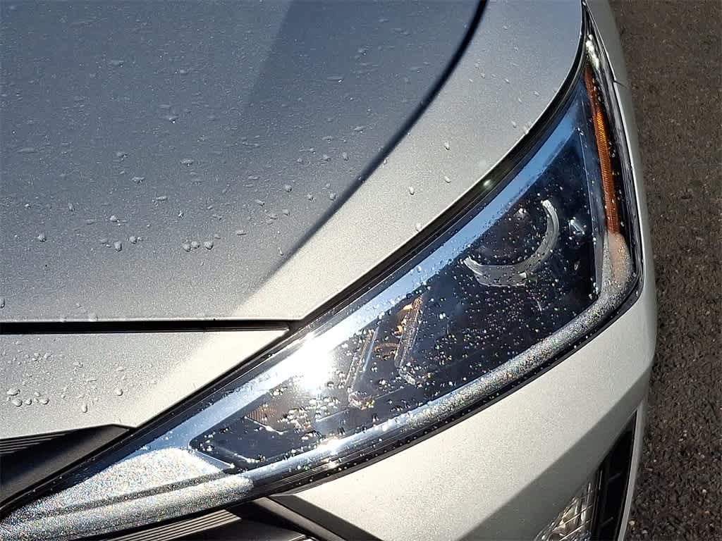 Thumbnail: 2020 Hyundai Elantra - 19