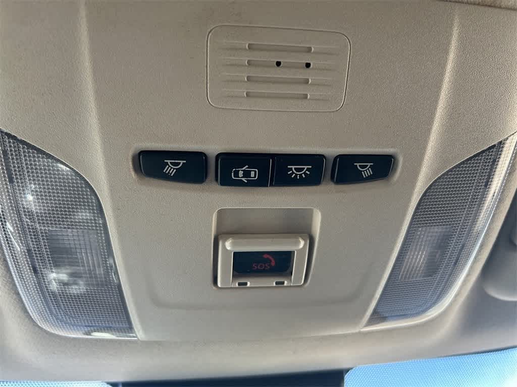 Thumbnail: 2022 Toyota Corolla - 21