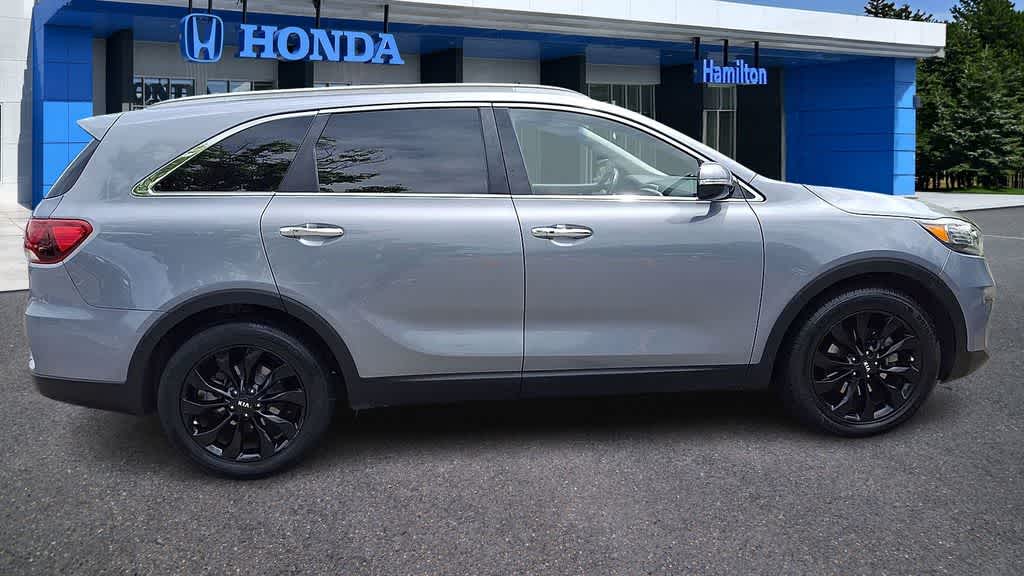 Thumbnail: 2020 Kia Sorento - 9