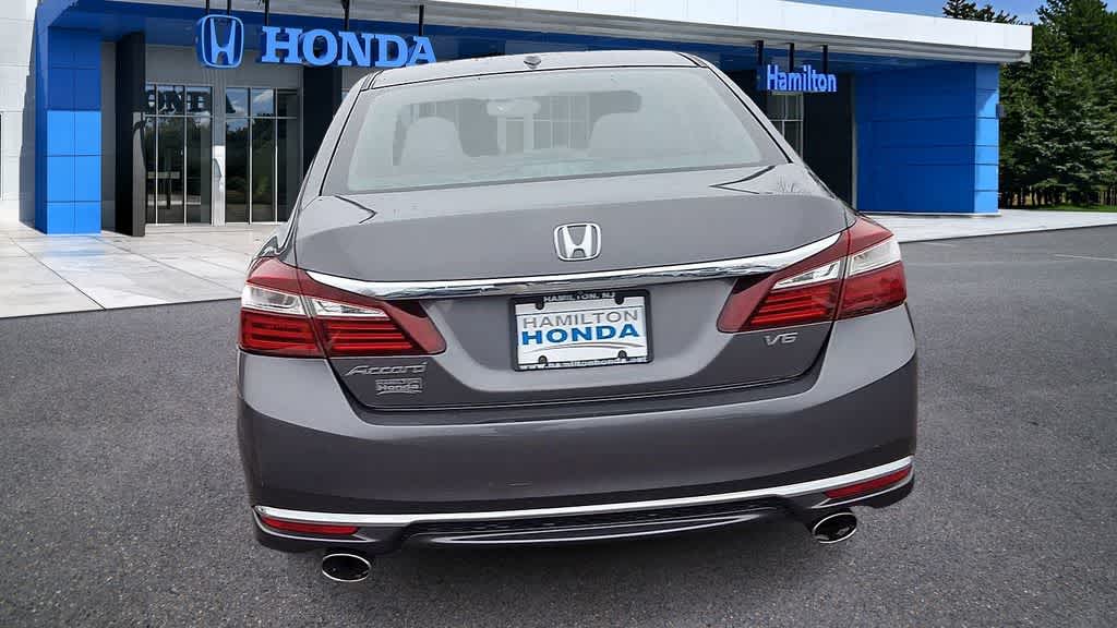 Thumbnail: 2017 Honda Accord - 7