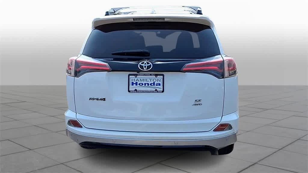 Thumbnail: 2016 Toyota RAV4 - 7