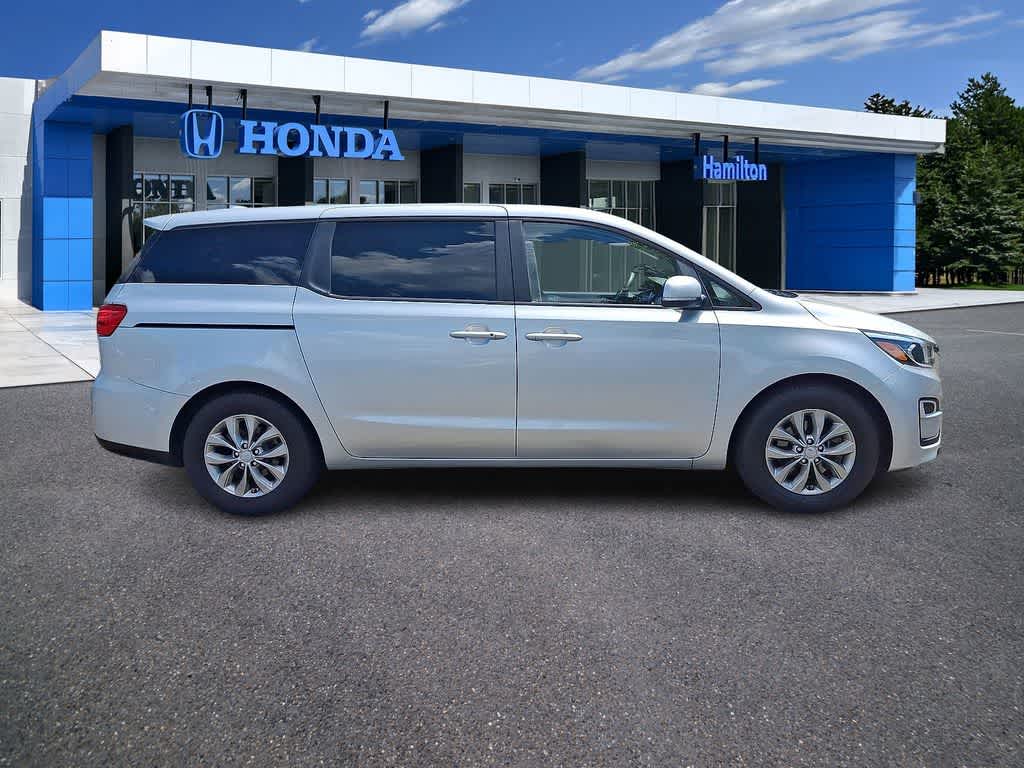 Thumbnail: 2020 Kia Sedona - 25