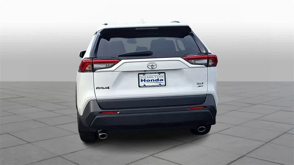 Thumbnail: 2023 Toyota RAV4 - 7