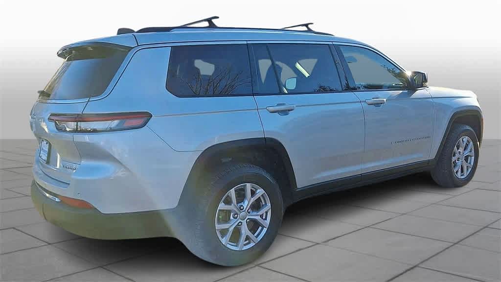 Thumbnail: 2022 Jeep Grand Cherokee L - 8