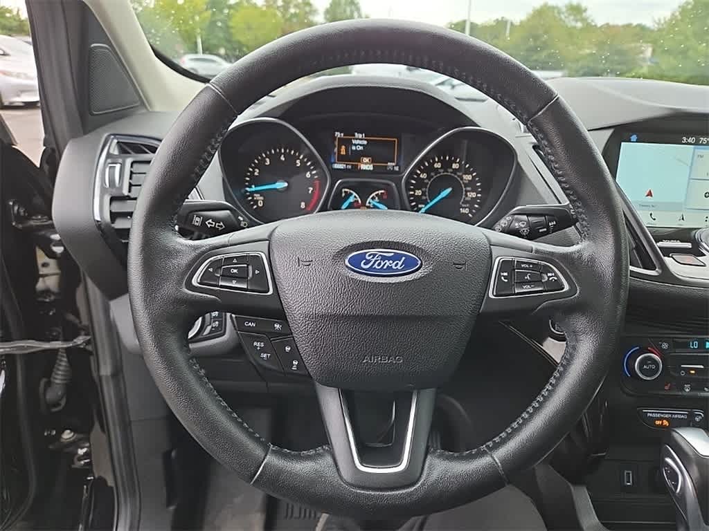 Thumbnail: 2019 Ford Escape - 15