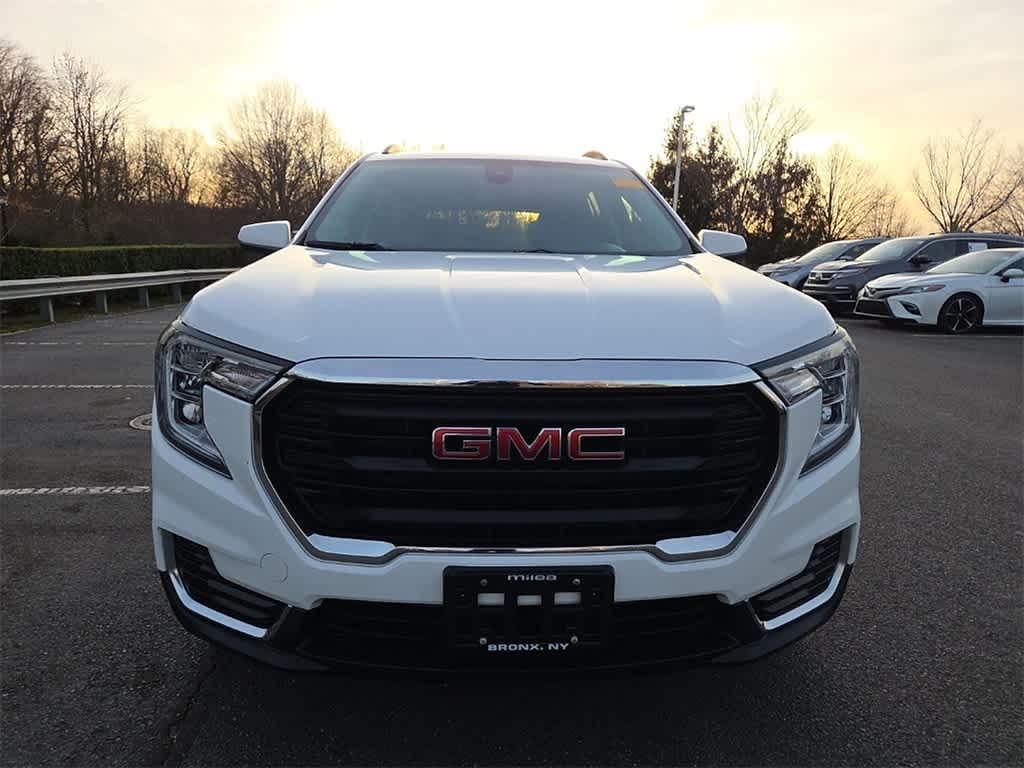 Thumbnail: 2022 GMC Terrain - 2