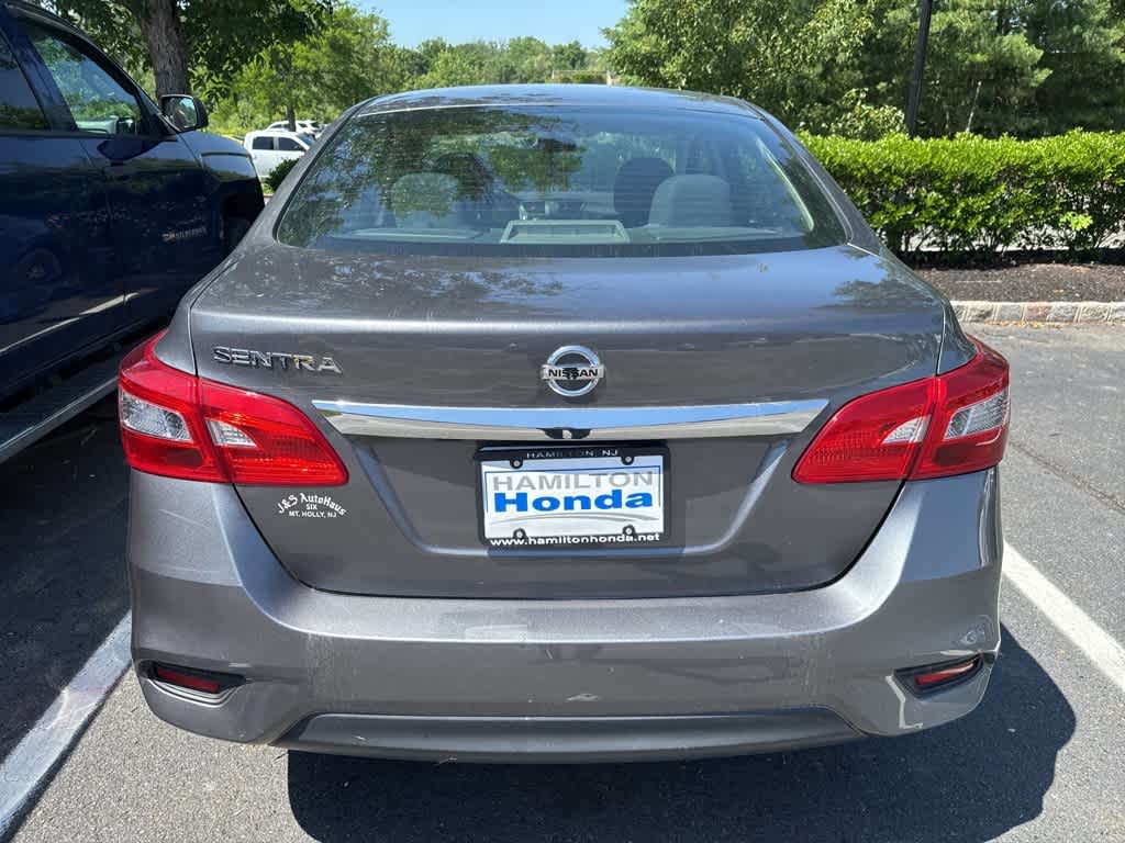 Thumbnail: 2019 Nissan Sentra - 5